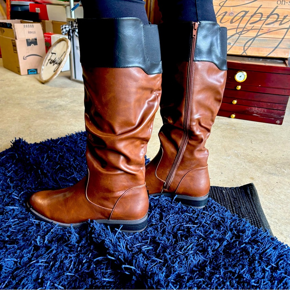 Beautiful Brown/Black Boots, size 10.5 NIB